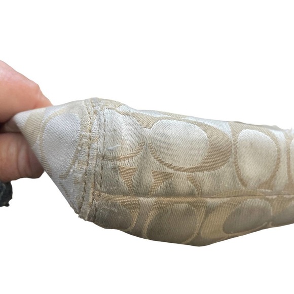 Coach Poppy Tan and Cream Signature and Patent Leather Shoulder Bag/Crossbody - Picture 10 of 16